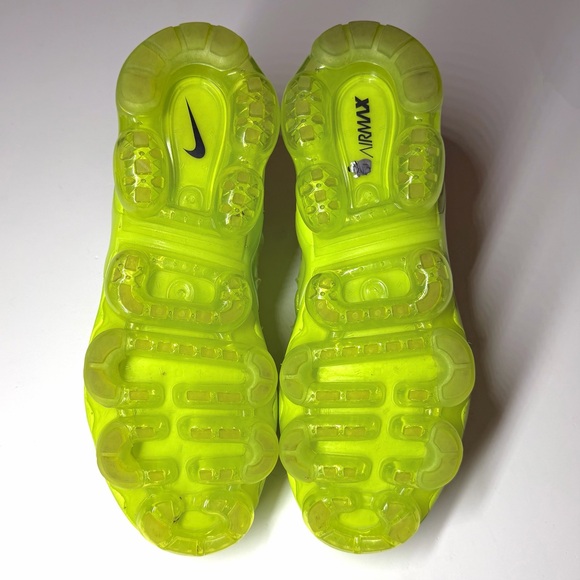 Nike Air Women’s VaporMax Plus Tennis Ball Athletic Sneakers Size- 8 - Picture 9 of 9